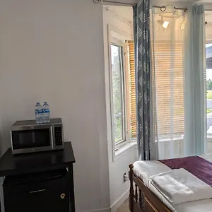 https://calgary-star-cozy-home.calgaryhotelsearch.com